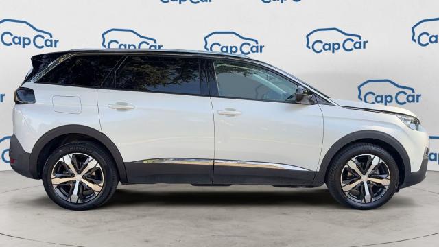 Peugeot 5008 image 1