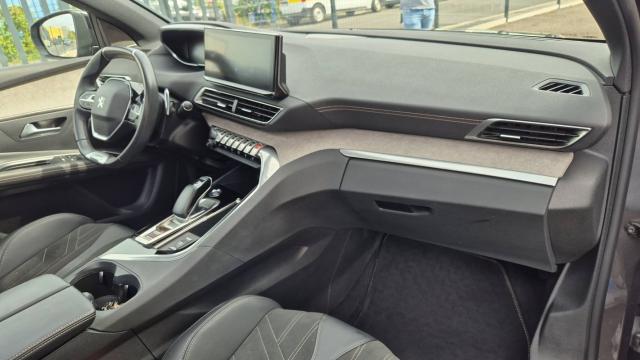 Peugeot 3008 image 4