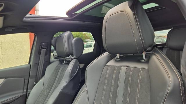 Peugeot 3008 image 2