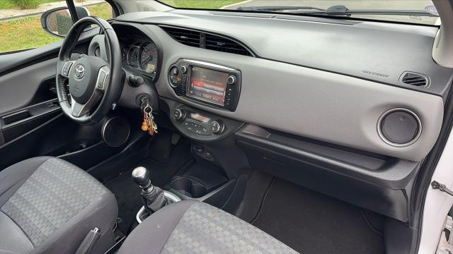 Toyota Yaris image 5