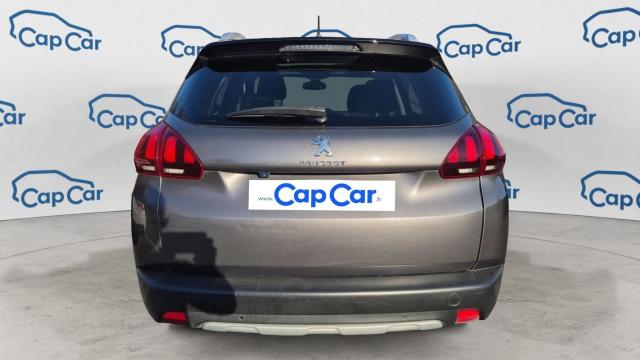 Peugeot 2008 image 2