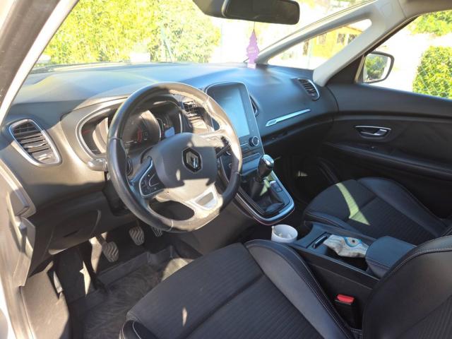 Renault Scénic image 9