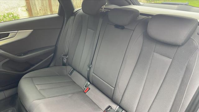 Audi A4 Avant image 8