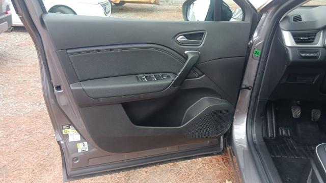 Renault Captur image 3