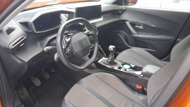 Peugeot 2008 image 6