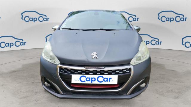 Peugeot 208 image 8