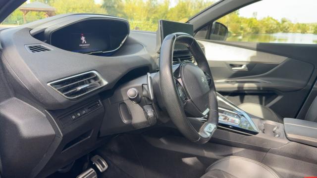 Peugeot 3008 image 8
