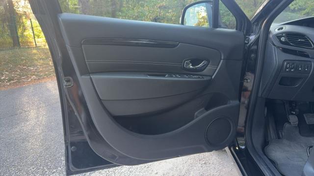Renault Scénic image 4
