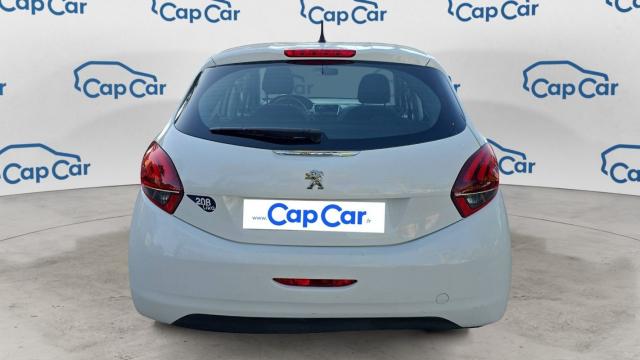Peugeot 208 image 3