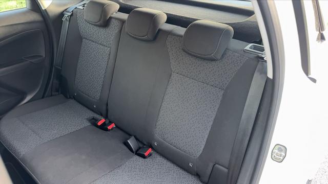 Opel Crossland image 8