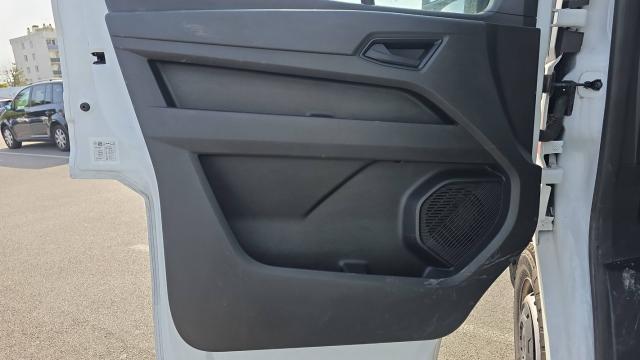 Renault Master image 2