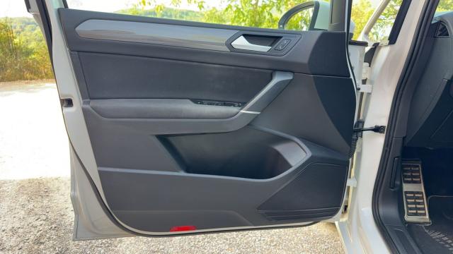 Volkswagen Touran image 8