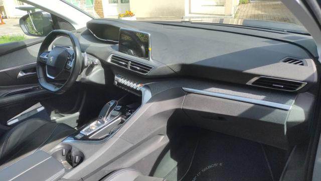 Peugeot 3008 image 7
