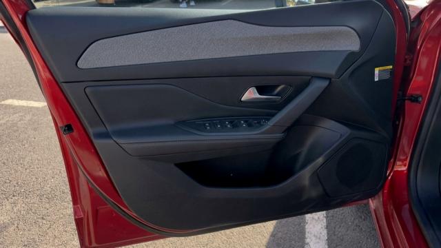 Peugeot 308 image 7