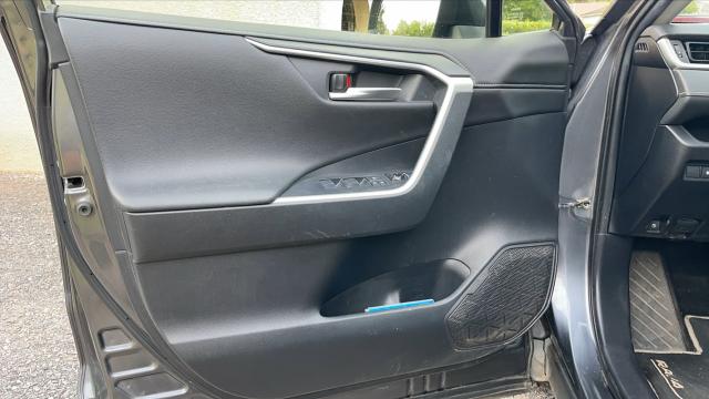 Toyota Rav4 image 1