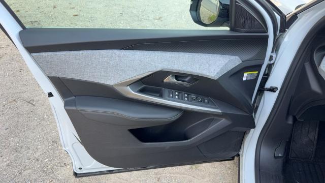 Peugeot 5008 image 5