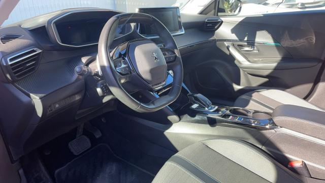 Peugeot 2008 image 1
