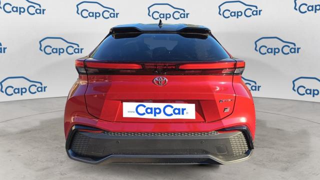 Toyota C-Hr image 1