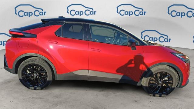Toyota C-Hr image 2