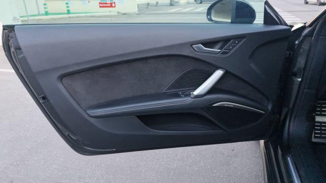 Audi Tt image 1