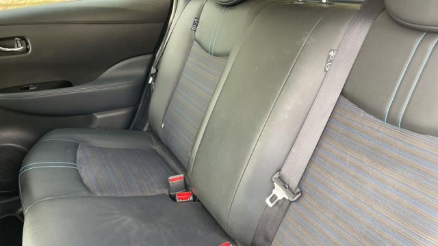 Nissan Leaf image 7