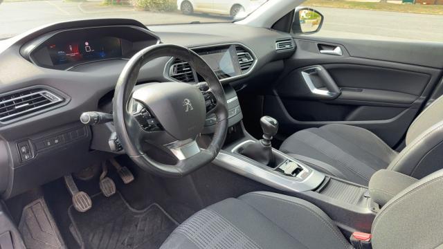 Peugeot 308 image 6