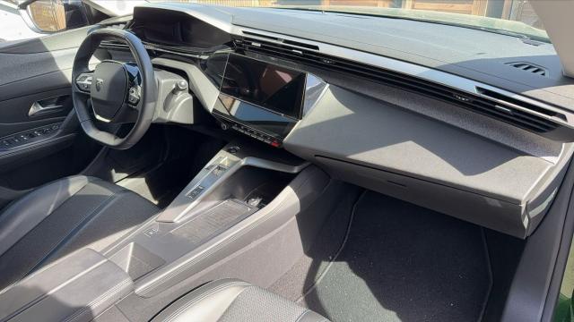 Peugeot 308 image 9