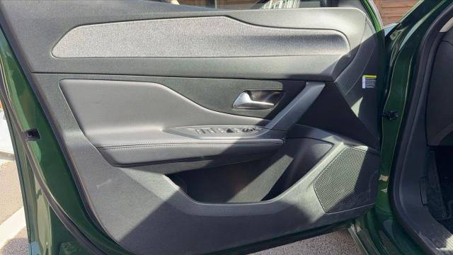 Peugeot 308 image 7