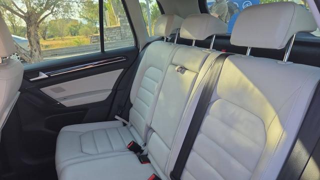 Volkswagen Golf Sportsvan image 6