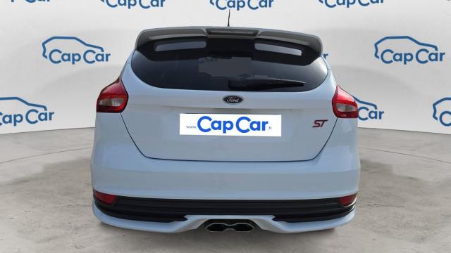 Ford Focus image 5