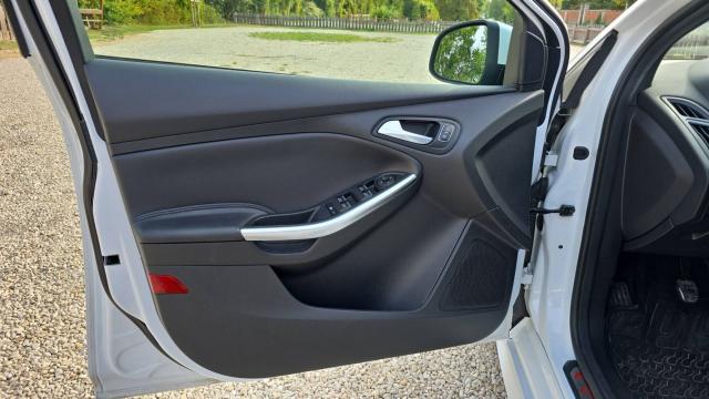 Ford Focus image 4