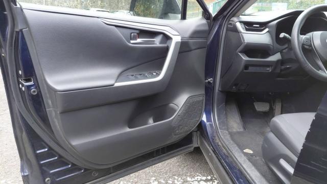 Toyota Rav4 image 6
