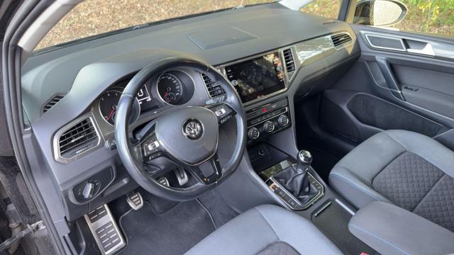 Volkswagen Golf Sportsvan image 7