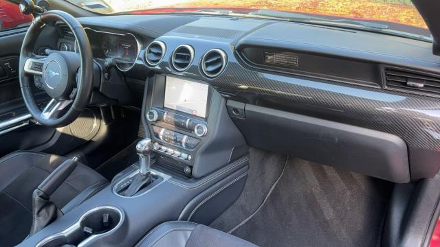 Ford Mustang image 7