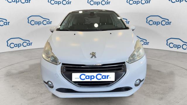 Peugeot 208 image 8