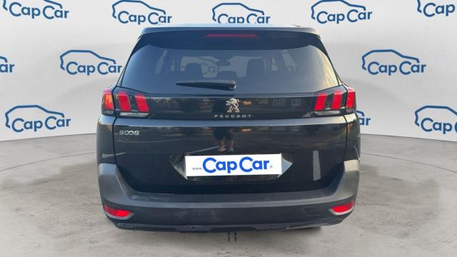 Peugeot 5008 image 1
