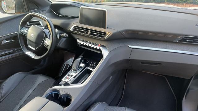 Peugeot 5008 image 3