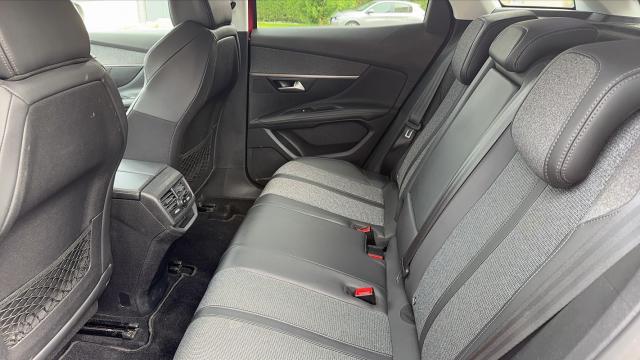 Peugeot 3008 image 9