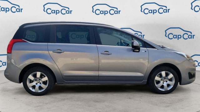 Peugeot 5008 image 3