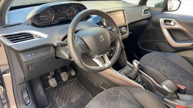 Peugeot 2008 image 5