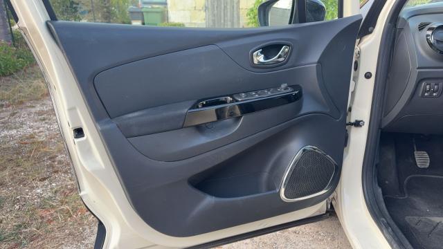 Renault Captur image 6