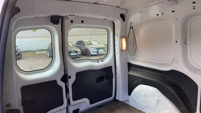 Renault Kangoo Express image 9
