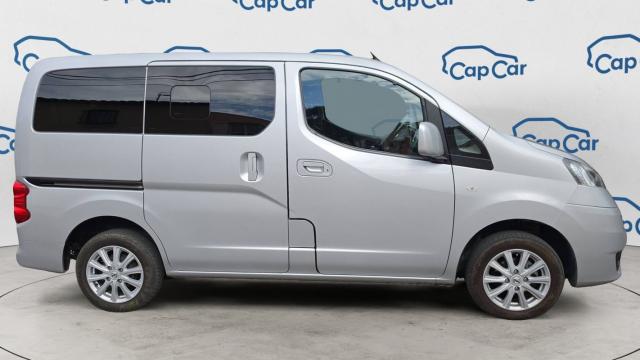 Nissan Evalia image 4