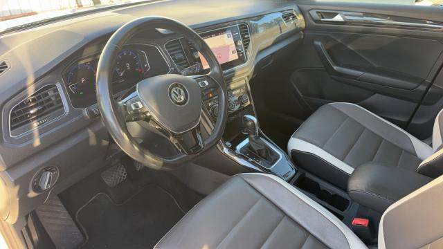 Volkswagen T-Roc image 6