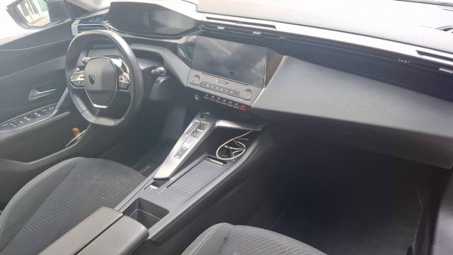 Peugeot 308 image 1