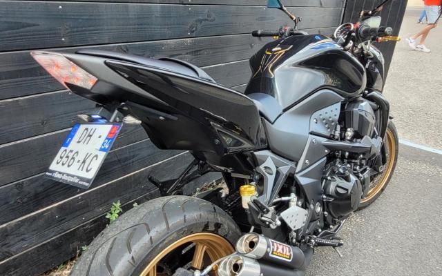 Z750r image 2