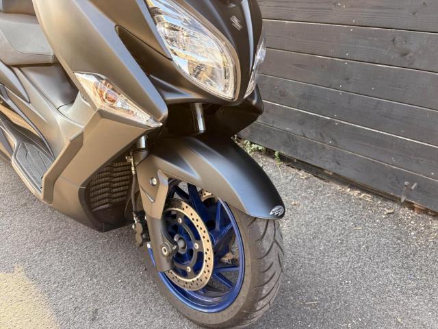 Burgman 400 Abs image 2