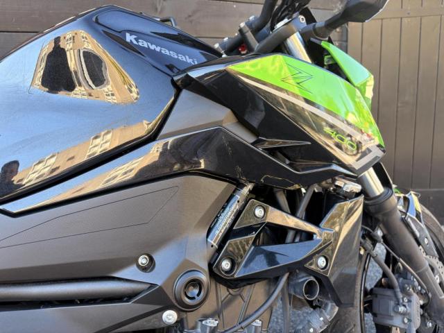 Z400 image 1