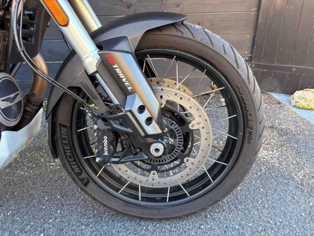 Moto Guzzi V85tt Travel image 3