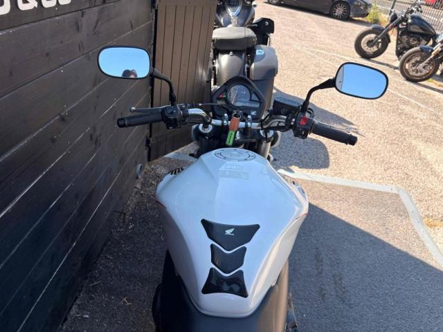 Hornet 600 image 2